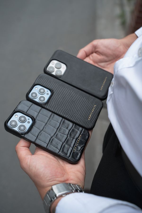 Universal Stacked Multi-Model Cases