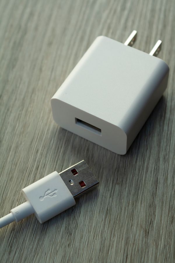 Universal Compact USB-C Charger